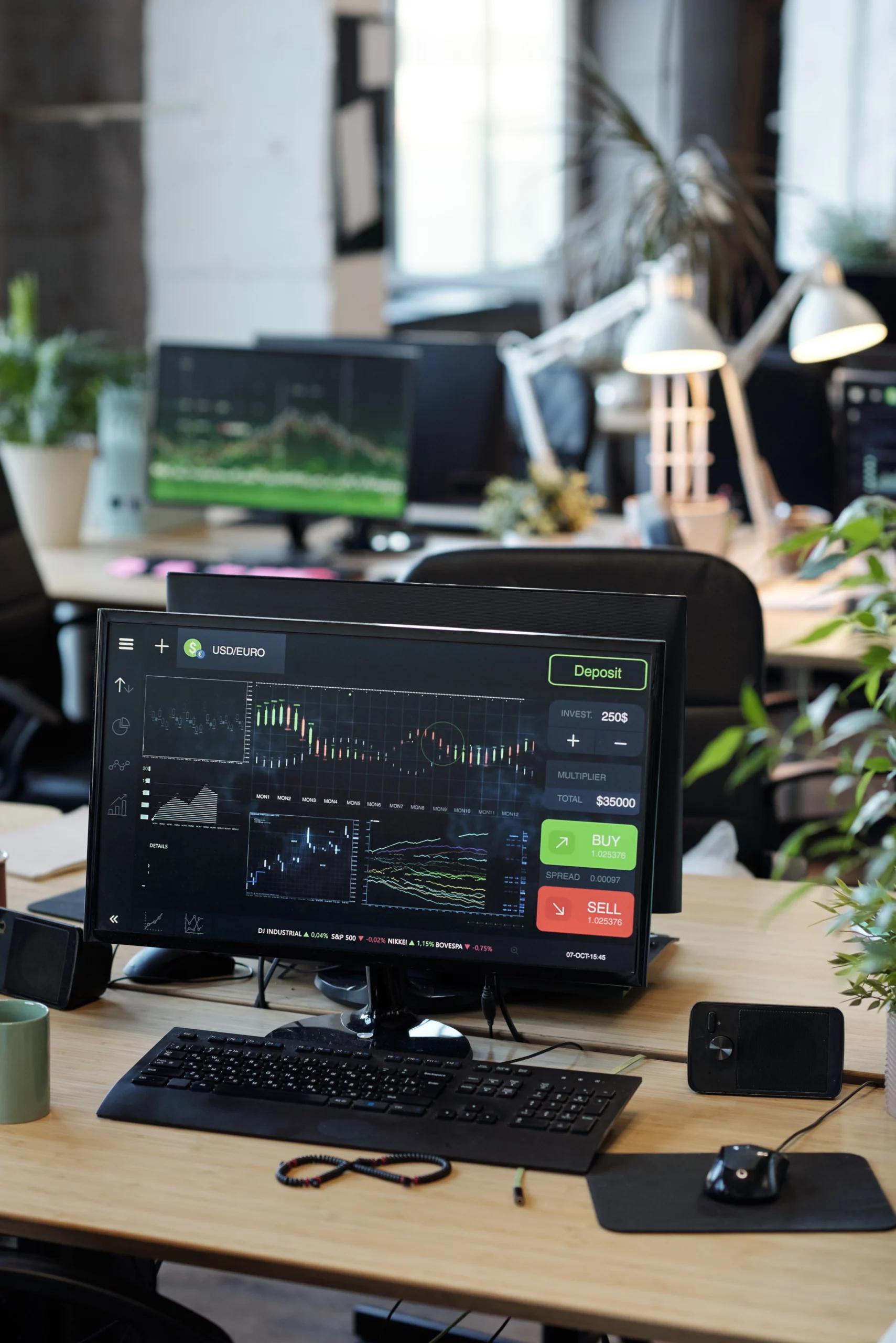 computer-monitor-with-graphic-online-information-2025-03-15-05-44-52-utc-_1_